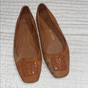 Tory Burch Women's cognac Flats